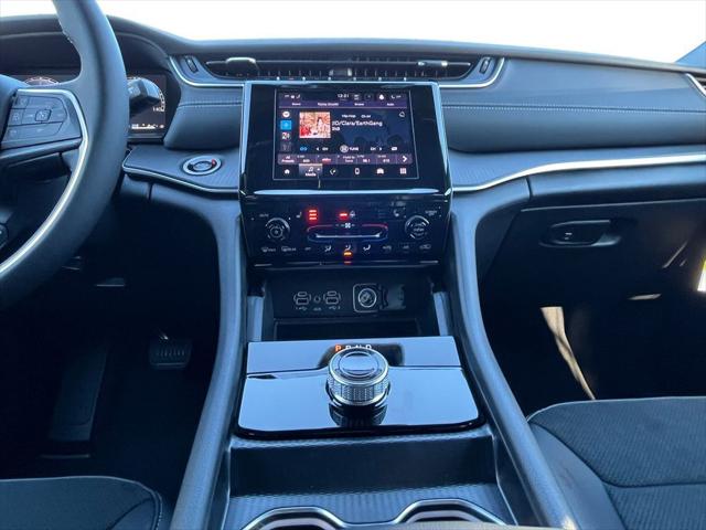 2025 Jeep Grand Cherokee GRAND CHEROKEE L ALTITUDE X 4X2 2025 Jeep Grand Cherokee GRAND CHEROKEE L ALTITUDE X 4X2