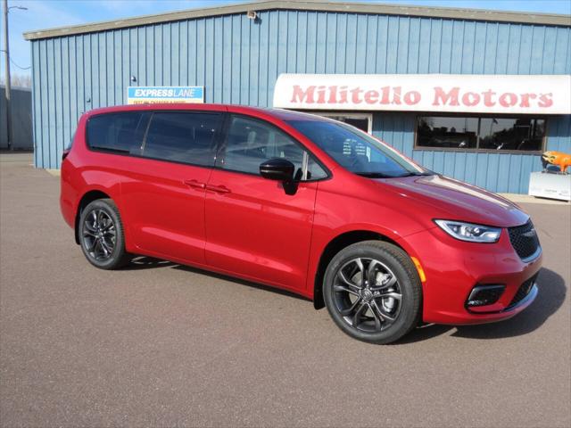 2026 Chrysler Pacifica PACIFICA SELECT AWD