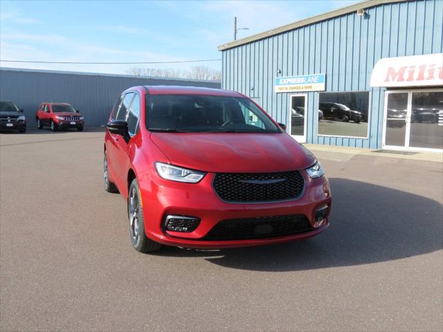 2026 Chrysler Pacifica PACIFICA SELECT AWD