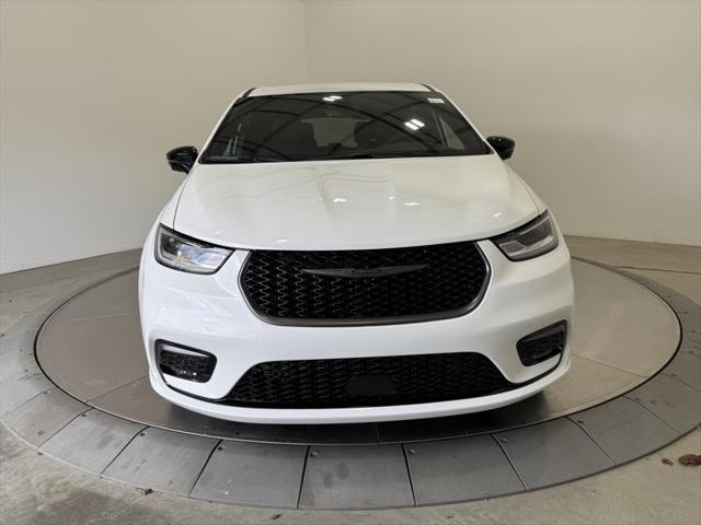 2026 Chrysler Pacifica PACIFICA SELECT AWD 2026 Chrysler Pacifica PACIFICA SELECT AWD