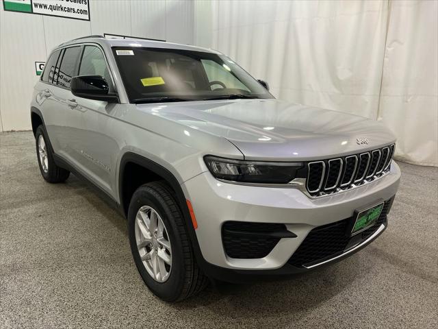 2025 Jeep Grand Cherokee GRAND CHEROKEE LAREDO X 4X4 2025 Jeep Grand Cherokee GRAND CHEROKEE LAREDO X 4X4