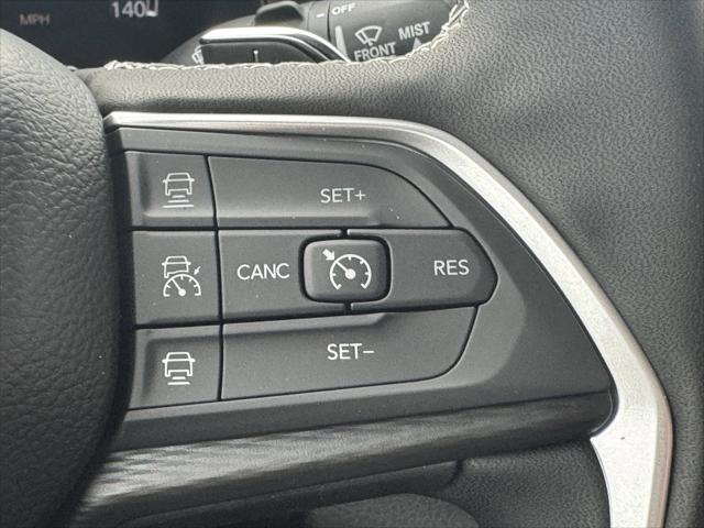 2025 Jeep Grand Cherokee GRAND CHEROKEE L ALTITUDE X 4X4