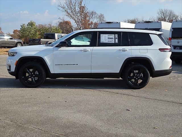 2025 Jeep Grand Cherokee GRAND CHEROKEE L LIMITED 4X4