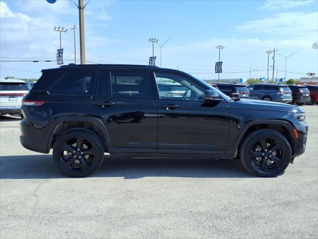 2023 Jeep Grand Cherokee Altitude 4x2