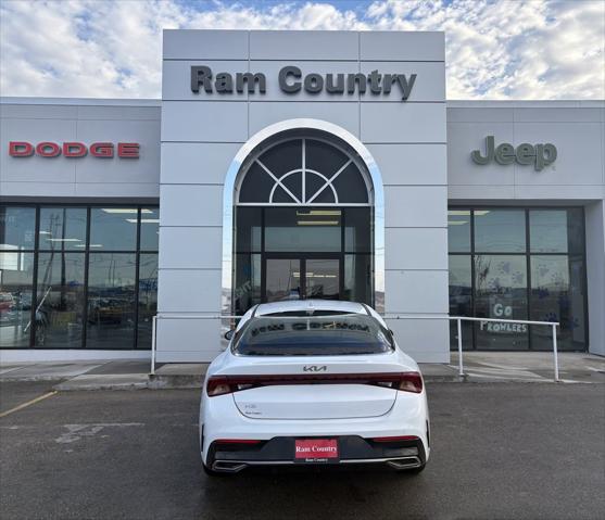 2023 Kia K5 LXS 2023 Kia K5 LXS