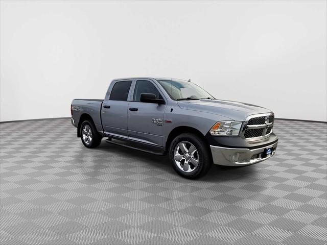2019 RAM 1500 Classic Tradesman Crew Cab 4x4 57 Box 2019 RAM 1500 Classic Tradesman Crew Cab 4x4 57 Box