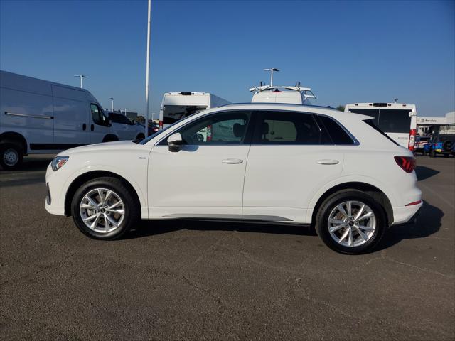 2023 Audi Q3 Premium 45 TFSI S line quattro Tiptronic 2023 Audi Q3 Premium 45 TFSI S line quattro Tiptronic