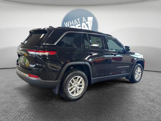 2025 Jeep Grand Cherokee GRAND CHEROKEE LAREDO X 4X4 2025 Jeep Grand Cherokee GRAND CHEROKEE LAREDO X 4X4