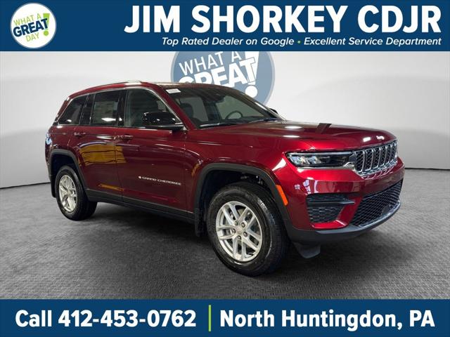 2025 Jeep Grand Cherokee GRAND CHEROKEE LAREDO X 4X4
