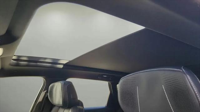 2025 Cadillac iQ Sport 3 RWD