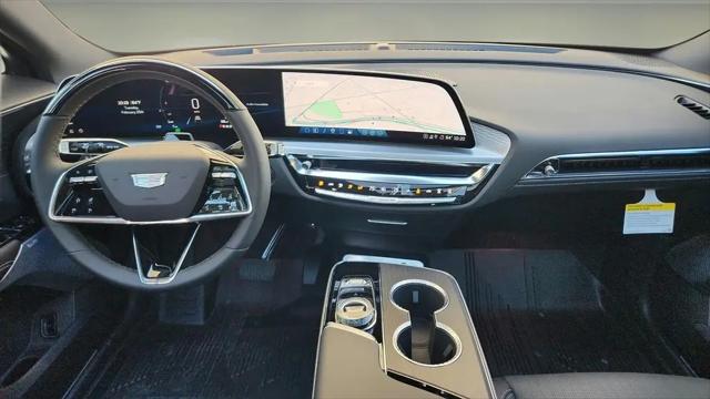 2025 Cadillac iQ Sport 3 RWD