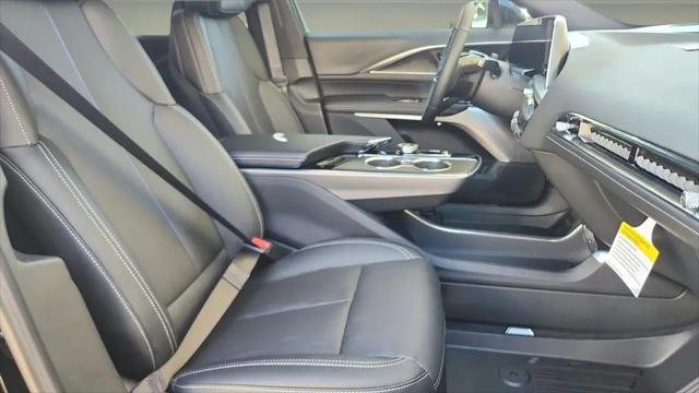 2025 Cadillac iQ Sport 3 RWD
