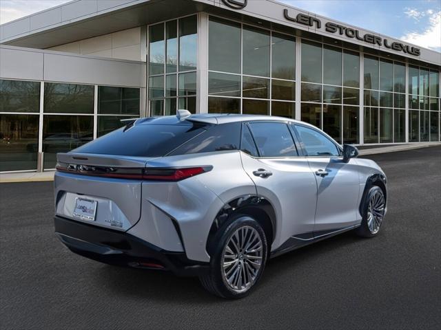 2023 Lexus RZ 450e Luxury