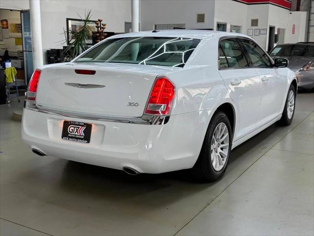 2014 Chrysler 300 Base