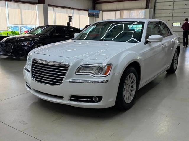 2014 Chrysler 300 Base
