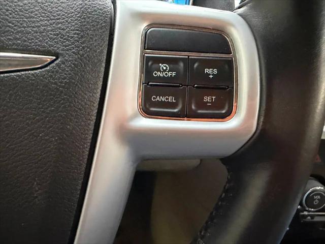 2014 Chrysler 300 Base