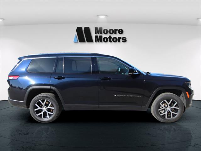 2023 Jeep Grand Cherokee L Limited 4x4 2023 Jeep Grand Cherokee L Limited 4x4