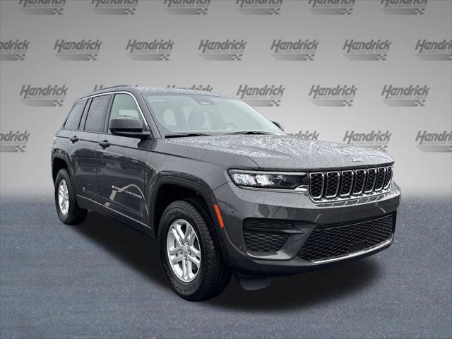 2025 Jeep Grand Cherokee GRAND CHEROKEE LAREDO 4X2 2025 Jeep Grand Cherokee GRAND CHEROKEE LAREDO 4X2