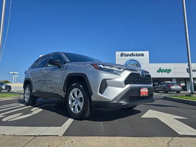 2024 Toyota RAV4 LE 2024 Toyota RAV4 LE