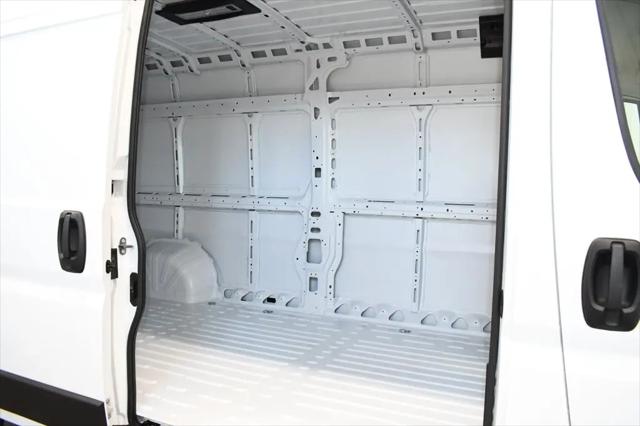 2026 Ram ProMaster 2500 Cargo Van Tradesman High Roof 159" WB w/Pass Seat