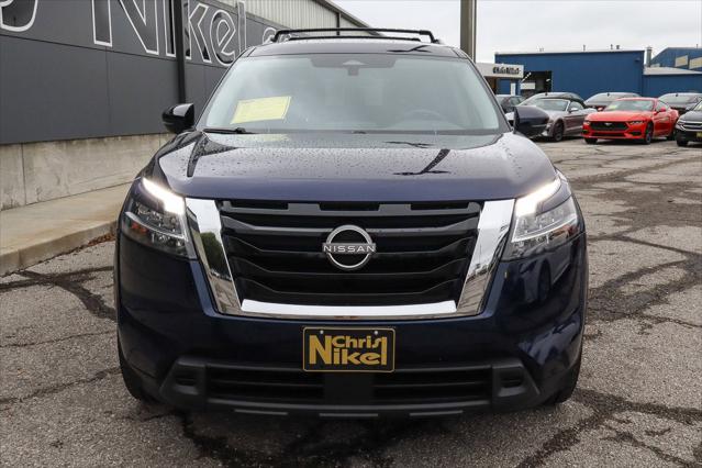 2022 Nissan Pathfinder SV 2WD 2022 Nissan Pathfinder SV 2WD