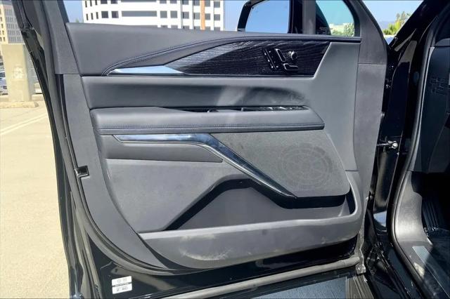 2026 Cadillac Escalade IQL Luxury AWD