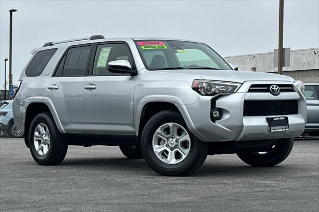 2023 Toyota 4Runner SR5 2023 Toyota 4Runner SR5