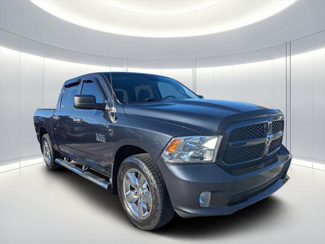 2018 RAM 1500 Express Crew Cab 4x2 57 Box