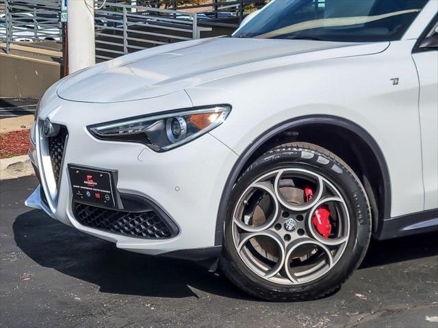 2022 Alfa Romeo Stelvio Ti AWD