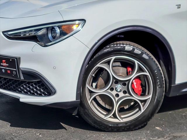 2022 Alfa Romeo Stelvio Ti AWD