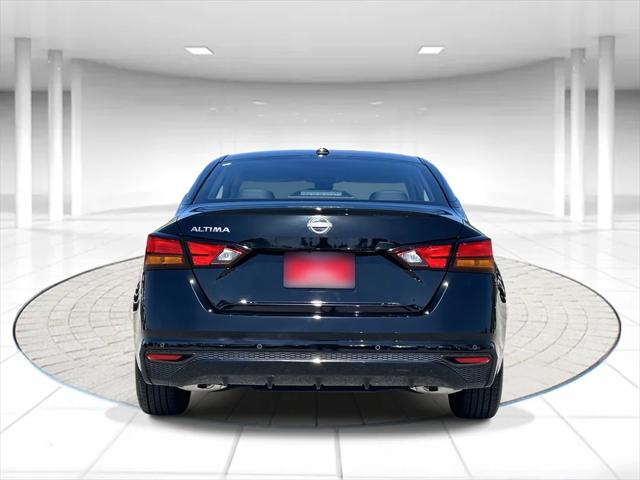 2025 Nissan Altima S FWD