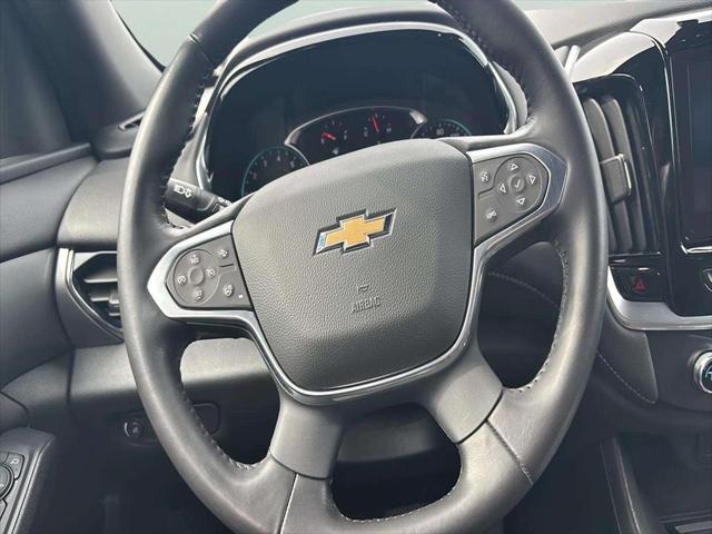2022 Chevrolet Traverse AWD LT Leather