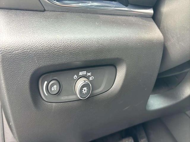 2022 Chevrolet Traverse AWD LT Leather