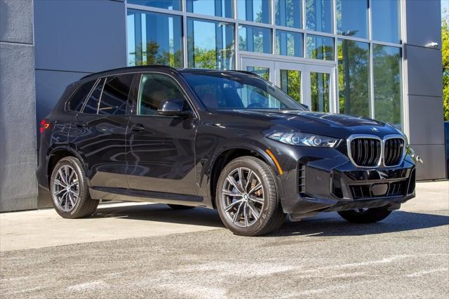 2025 BMW X5 M60i
