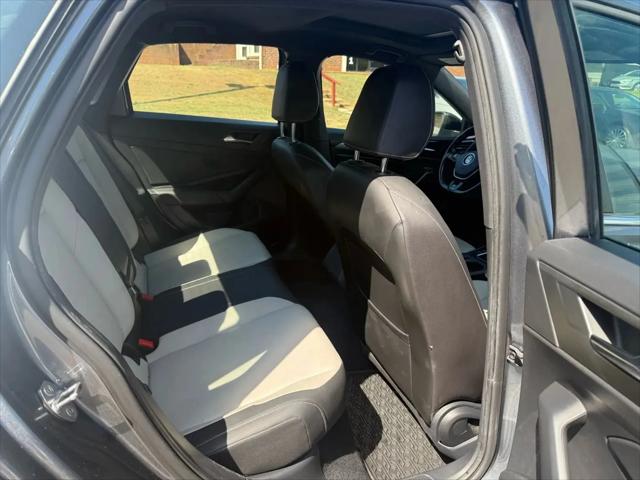 2020 Volkswagen Jetta 1.4T R-Line