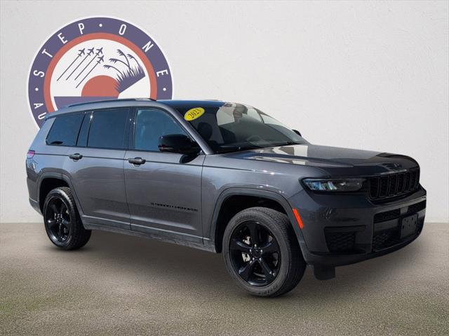 2023 Jeep Grand Cherokee L Altitude 4x4 2023 Jeep Grand Cherokee L Altitude 4x4
