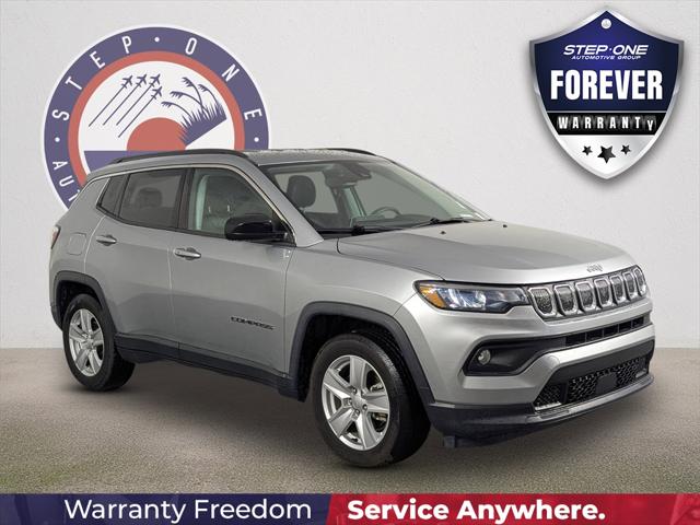 2022 Jeep Compass Latitude FWD