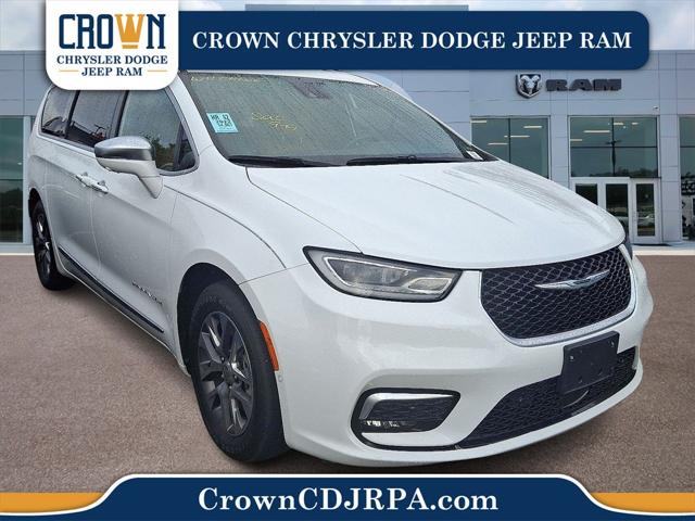 2022 Chrysler Pacifica Hybrid Pinnacle