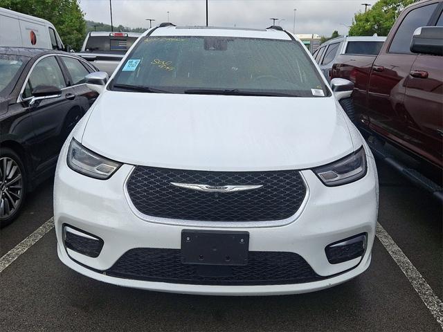 2022 Chrysler Pacifica Hybrid Pinnacle