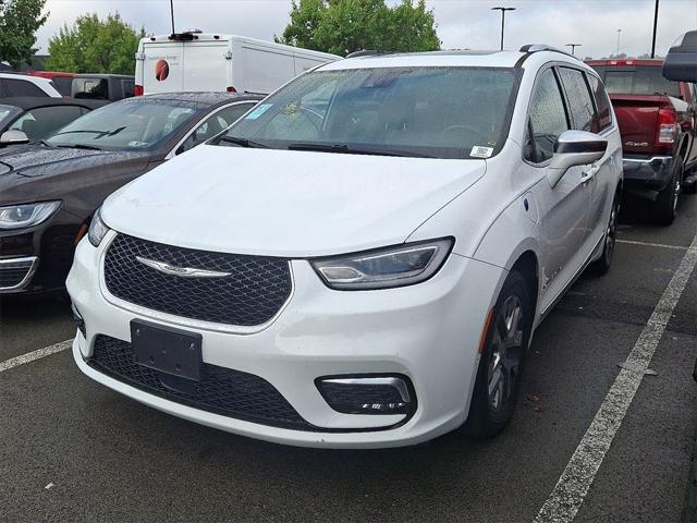 2022 Chrysler Pacifica Hybrid Pinnacle