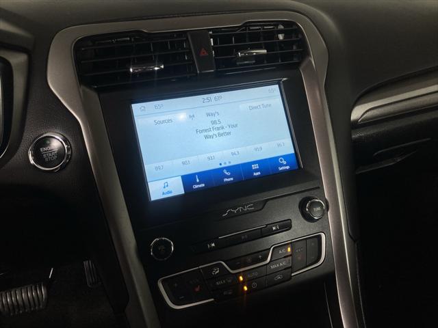 2020 Ford Fusion SE