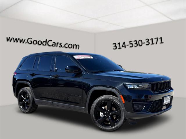 2022 Jeep Grand Cherokee Altitude 4x4 2022 Jeep Grand Cherokee Altitude 4x4