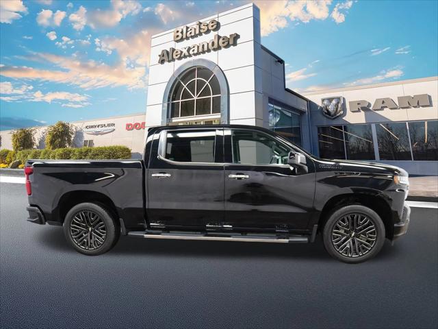 2022 Chevrolet Silverado 1500 LTD 4WD Crew Cab Short Bed High Country 2022 Chevrolet Silverado 1500 LTD 4WD Crew Cab Short Bed High Country