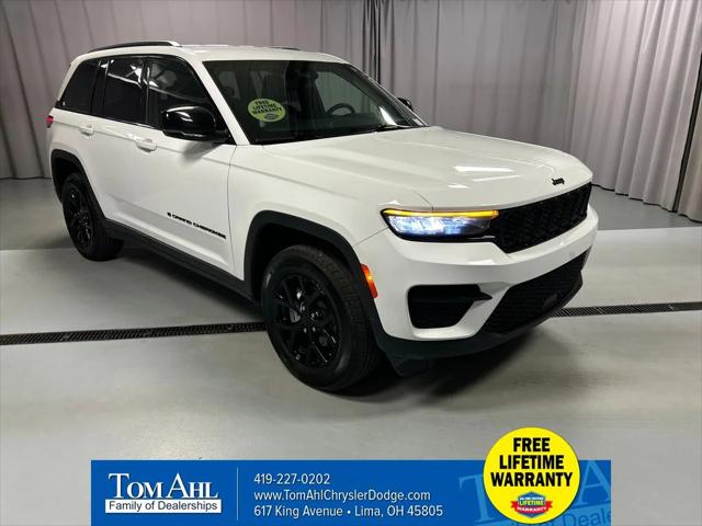 2024 Jeep Grand Cherokee Altitude 4x4 2024 Jeep Grand Cherokee Altitude 4x4