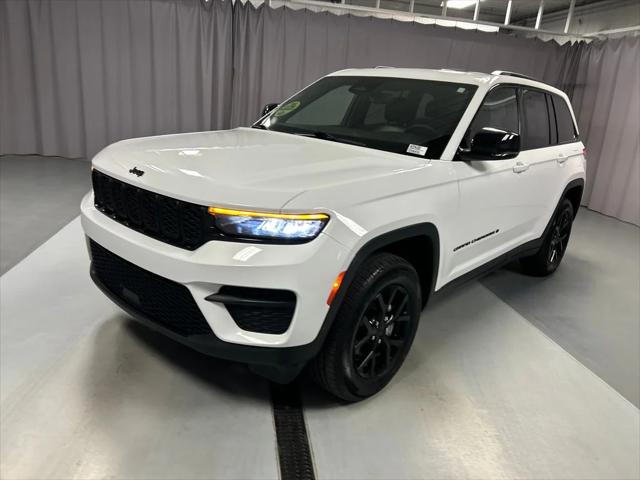 2024 Jeep Grand Cherokee Altitude 4x4 2024 Jeep Grand Cherokee Altitude 4x4