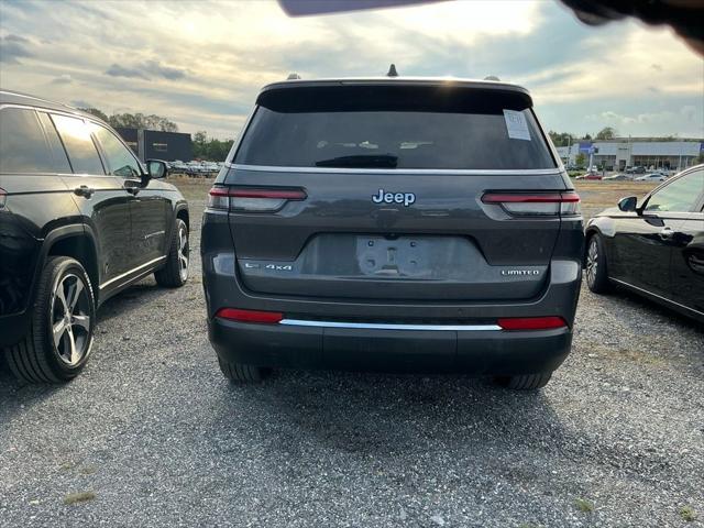 2022 Jeep Grand Cherokee L Limited 4x4 2022 Jeep Grand Cherokee L Limited 4x4