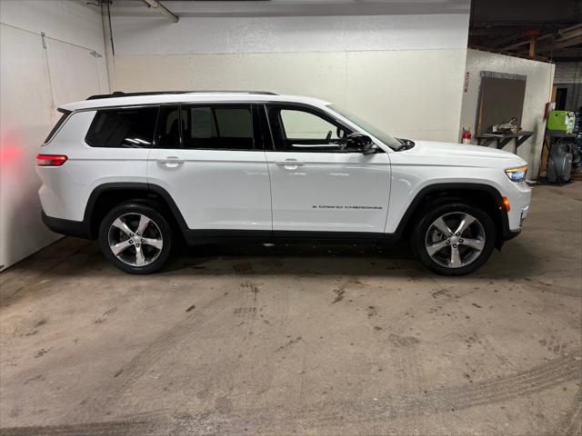 2022 Jeep Grand Cherokee L Limited 4x4