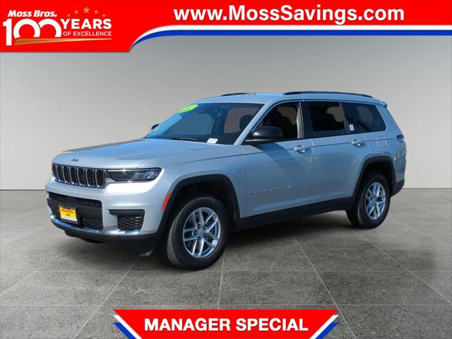 2023 Jeep Grand Cherokee L Laredo 4x4 2023 Jeep Grand Cherokee L Laredo 4x4