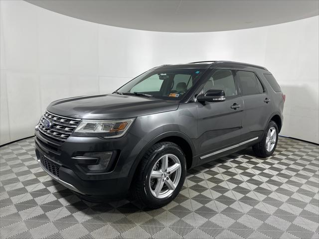 2016 Ford Explorer XLT 2016 Ford Explorer XLT