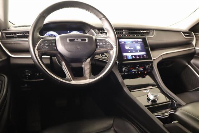 2022 Jeep Grand Cherokee Limited 4x2 2022 Jeep Grand Cherokee Limited 4x2